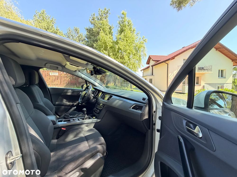 Peugeot 508 1.6 T Allure - 22
