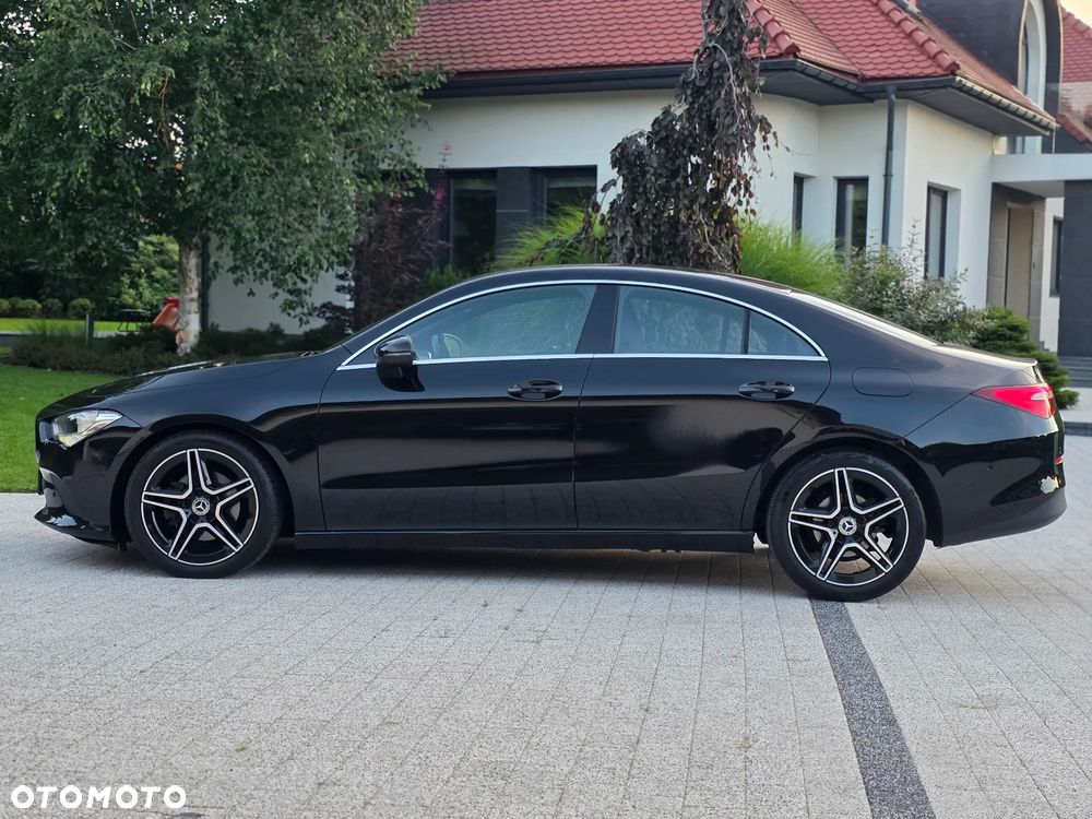 Mercedes-Benz CLA - 12