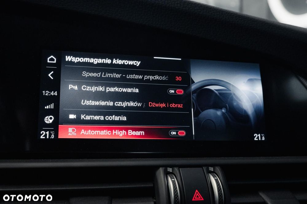 Alfa Romeo Giulia 2.0 Turbo Sprint - 24