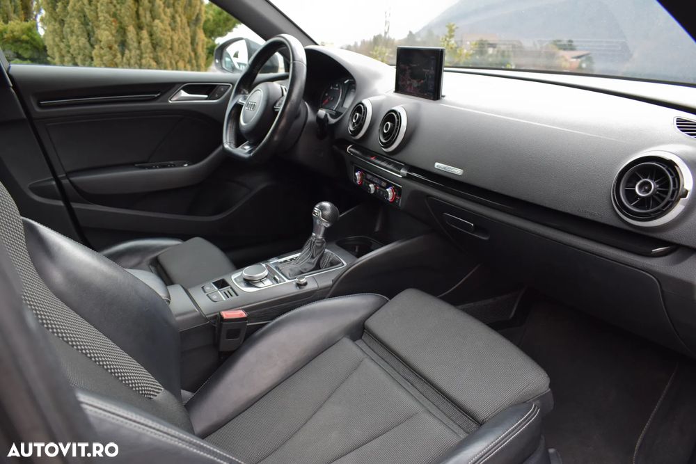 Audi A3 2.0 TDI (clean diesel) quattro S tronic S line Sportpaket - 28