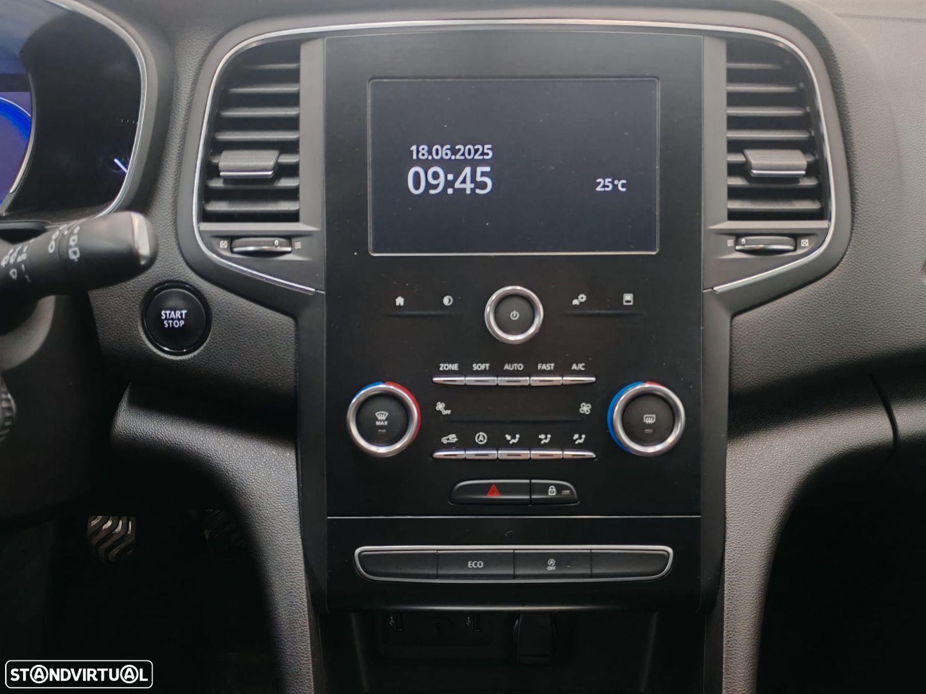 Renault Mégane Sport Tourer 1.5 Blue dCi Limited - 14