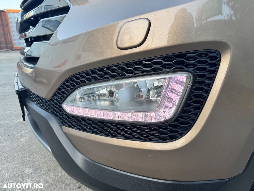 Hyundai Santa Fe 2.2 CRDi 2WD Automatik Style - 19