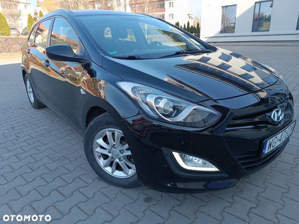Hyundai i30 i30cw 1.4 Fifa World Cup Edition - 2