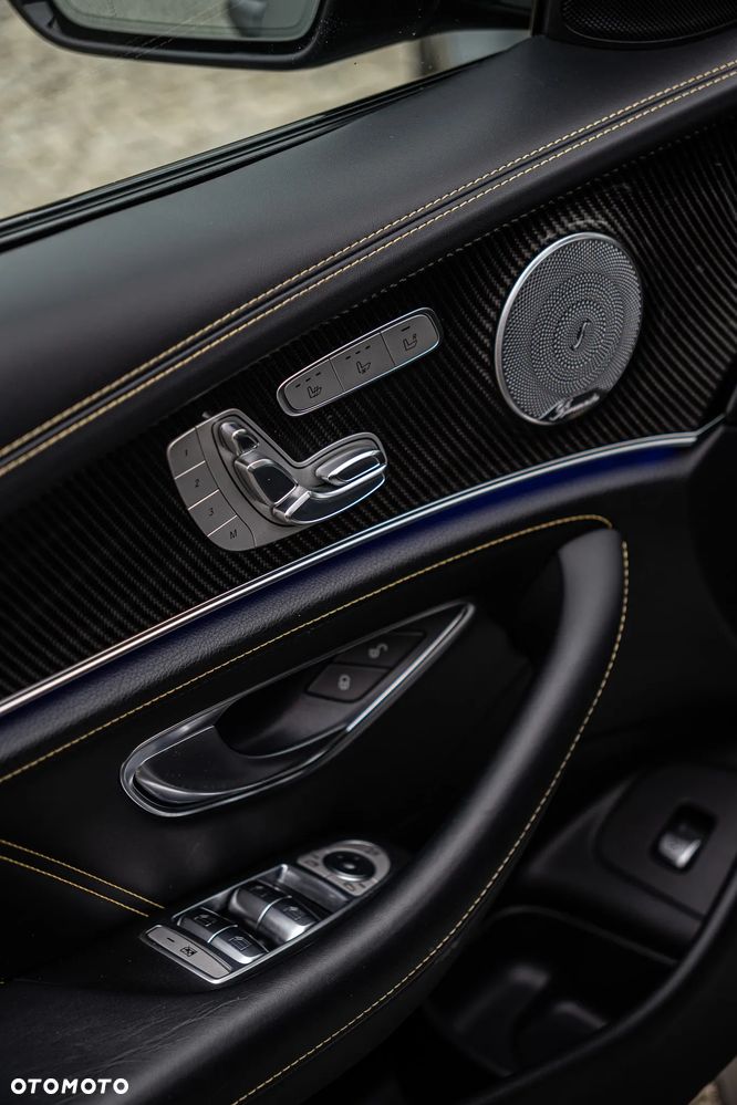 Mercedes-Benz Klasa E AMG 63 S 4-Matic+ - 17