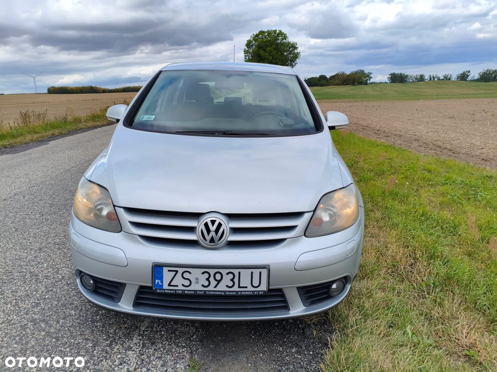 Volkswagen Golf Plus - 9