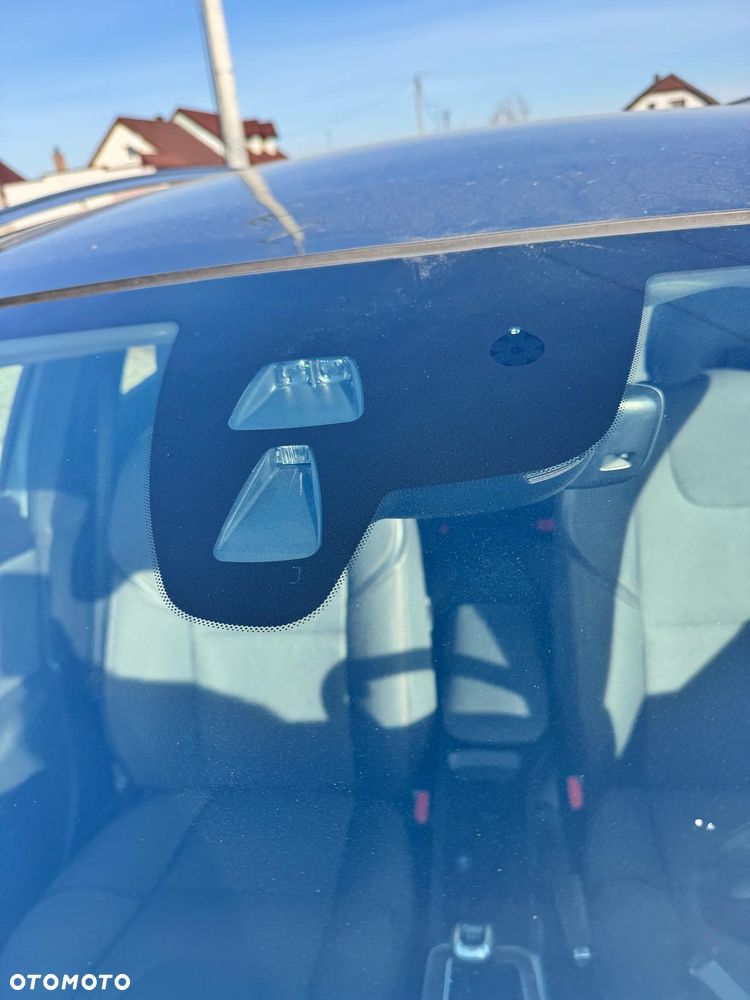 Volvo V40 Cross Country D3 Momentum - 23