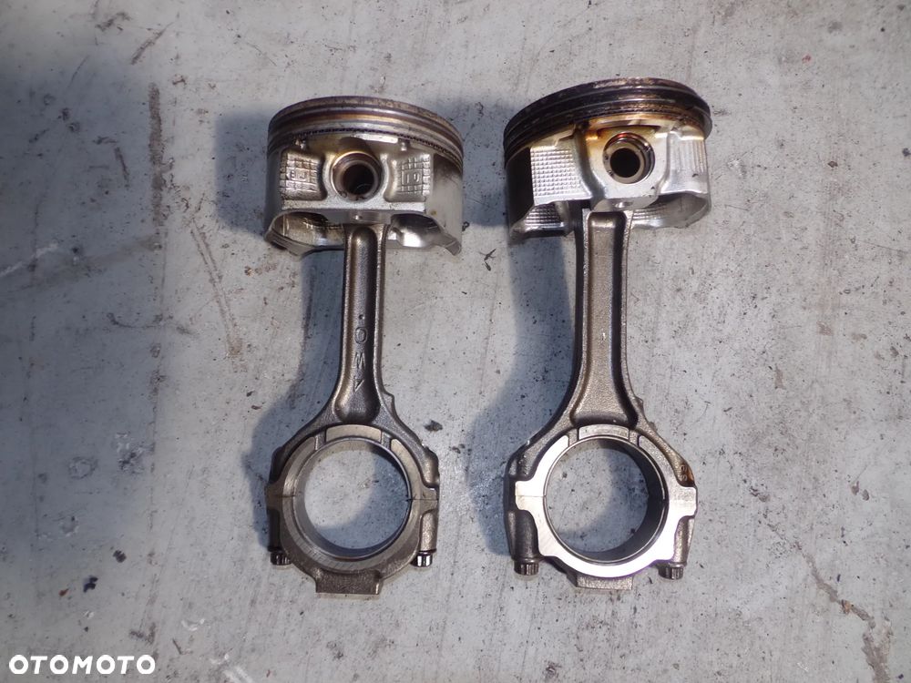 Tłok korbowód Nissan 350z Murano infiniti VQ35 - 1