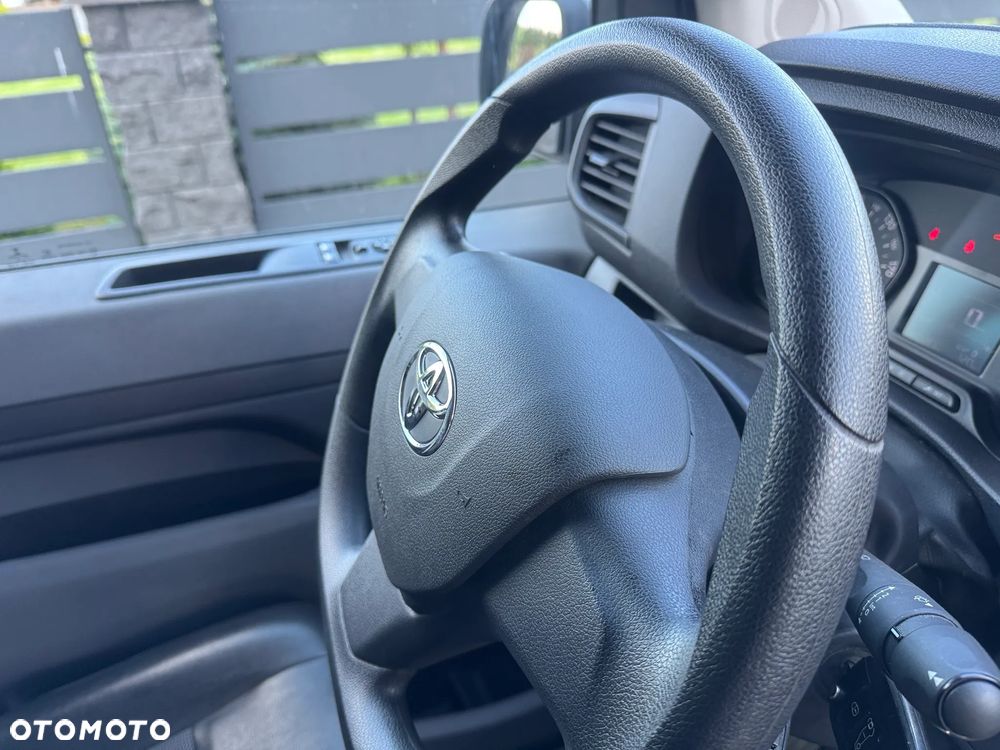 Toyota PROACE - 15