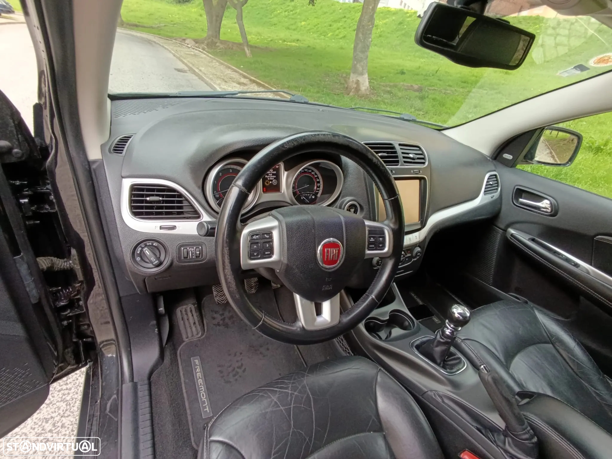 Fiat Freemont 2.0 M-Jet Urban - 14