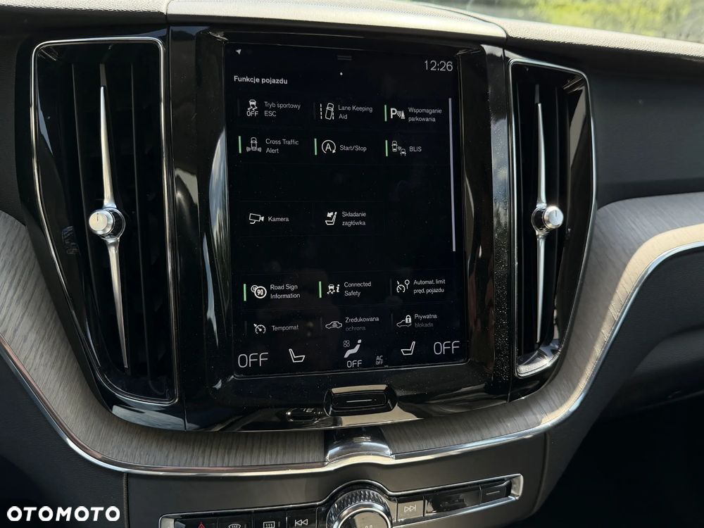 Volvo XC 60 D4 AWD Geartronic Inscription - 18