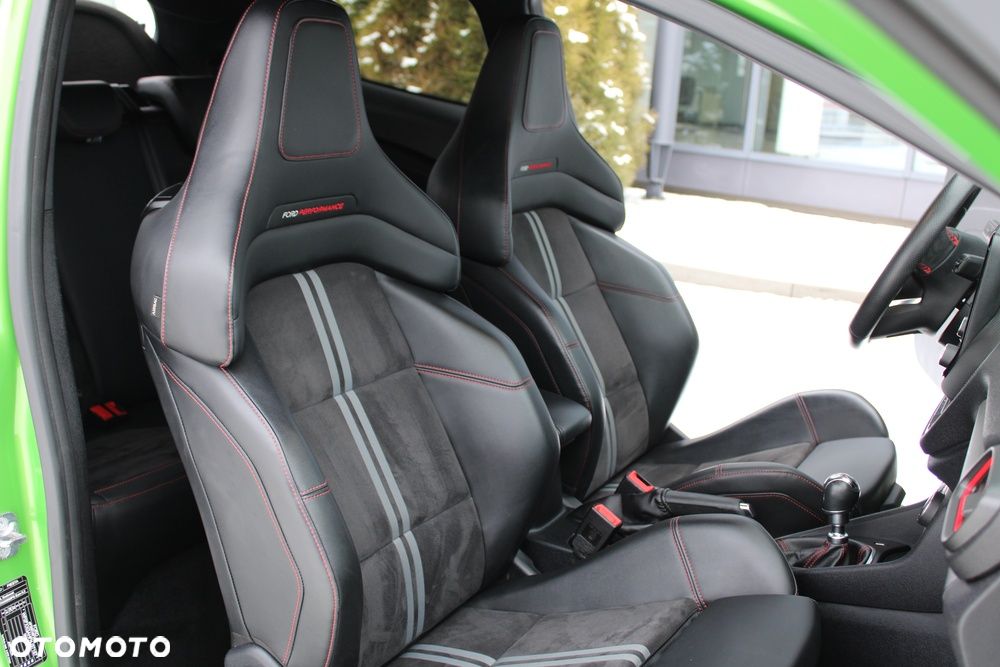 Ford Fiesta - 28
