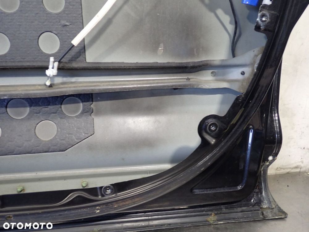 DRZWI PRAWY PRZÓD VOLKSWAGEN TOUAREG 5.0 - 15