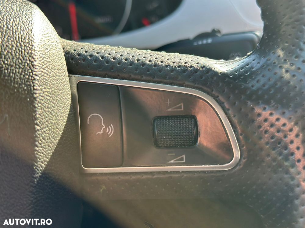 Audi A4 2.0 TDI B8 - 15