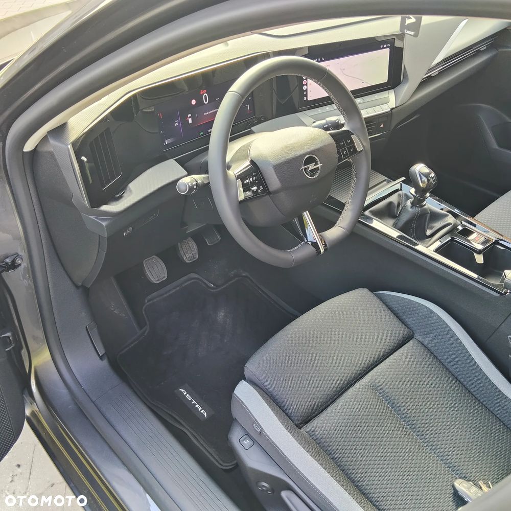 Opel Astra 1.2 T Elegance S&S - 17