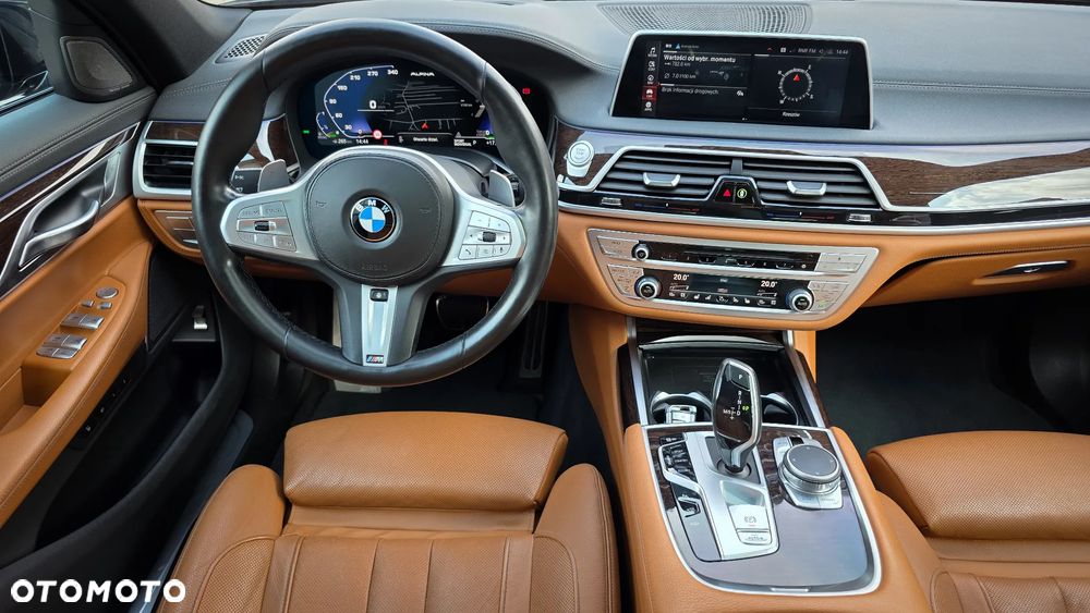 BMW Seria 7 - 22