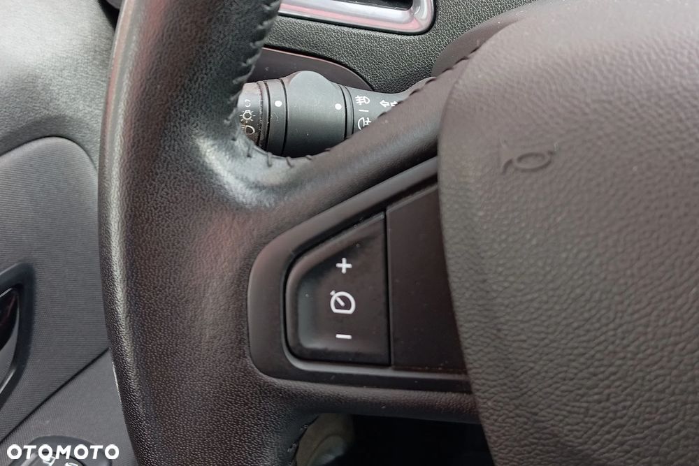 Renault Grand Scenic - 23