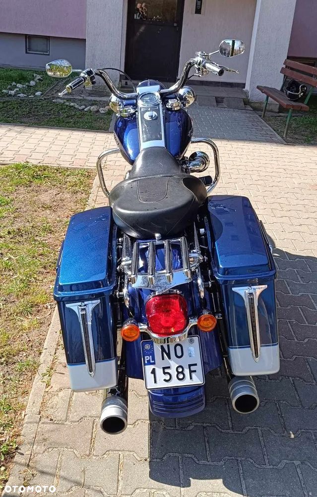 Harley-Davidson Touring Road King - 4