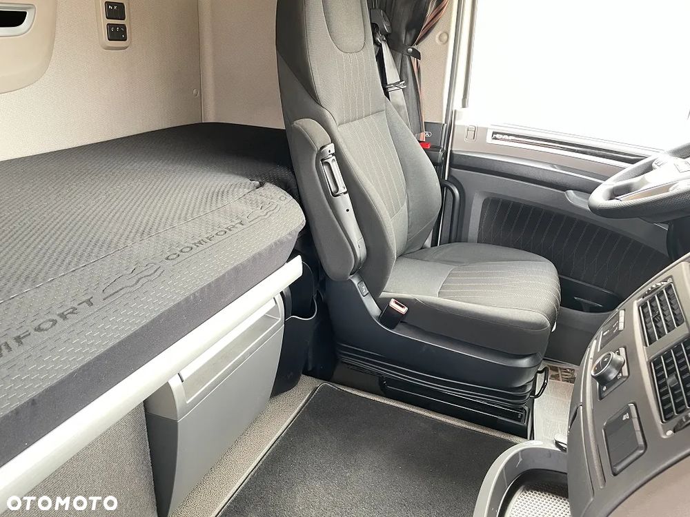 DAF XF 480 FT / STANDARD / SUPER SPACE CAB / CLIMA STACJONARNA / XENON / 2019 / SALON POLSKA / DOPOSAŻONY / STAN JAK NOWY / - 16