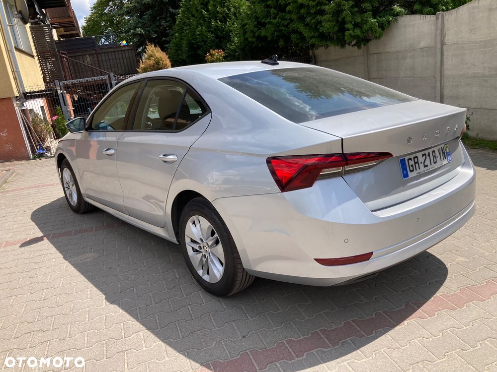 Skoda Octavia 2.0 TDI DSG Selection - 2