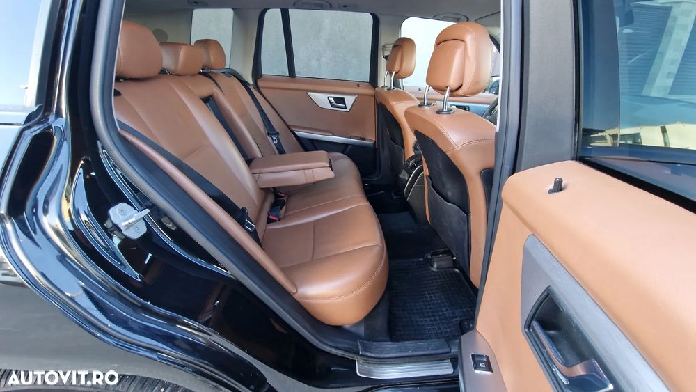 Mercedes-Benz GLK 220 CDI DPF 4Matic BlueEFFICIENCY 7G-TRONIC Edition 1 - 10