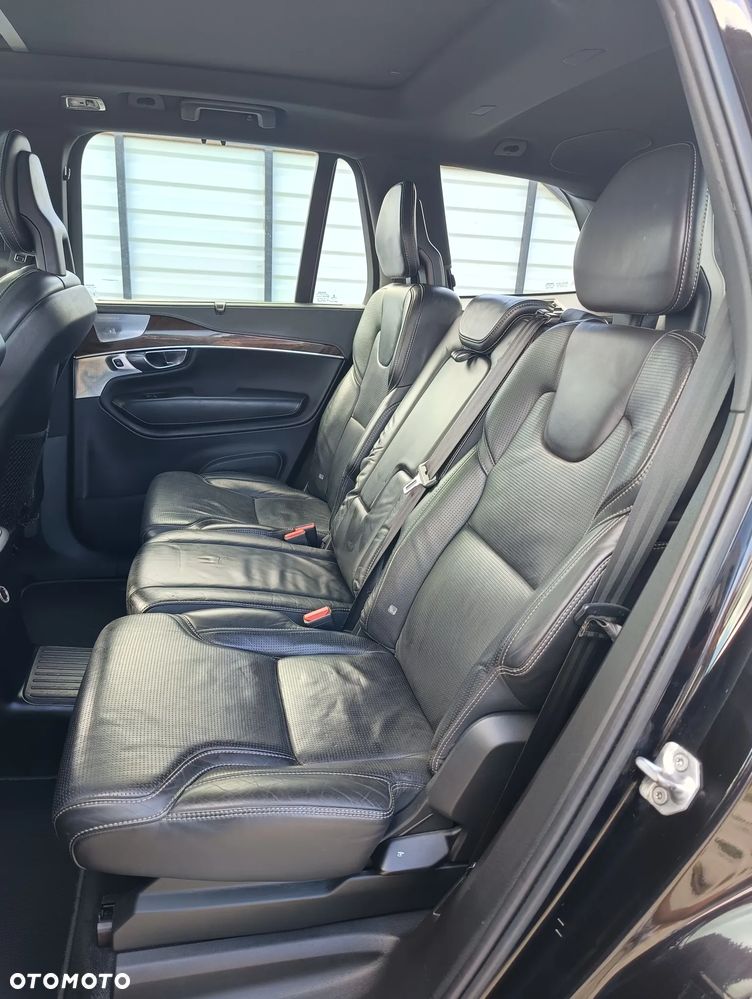 Volvo XC 90 - 20
