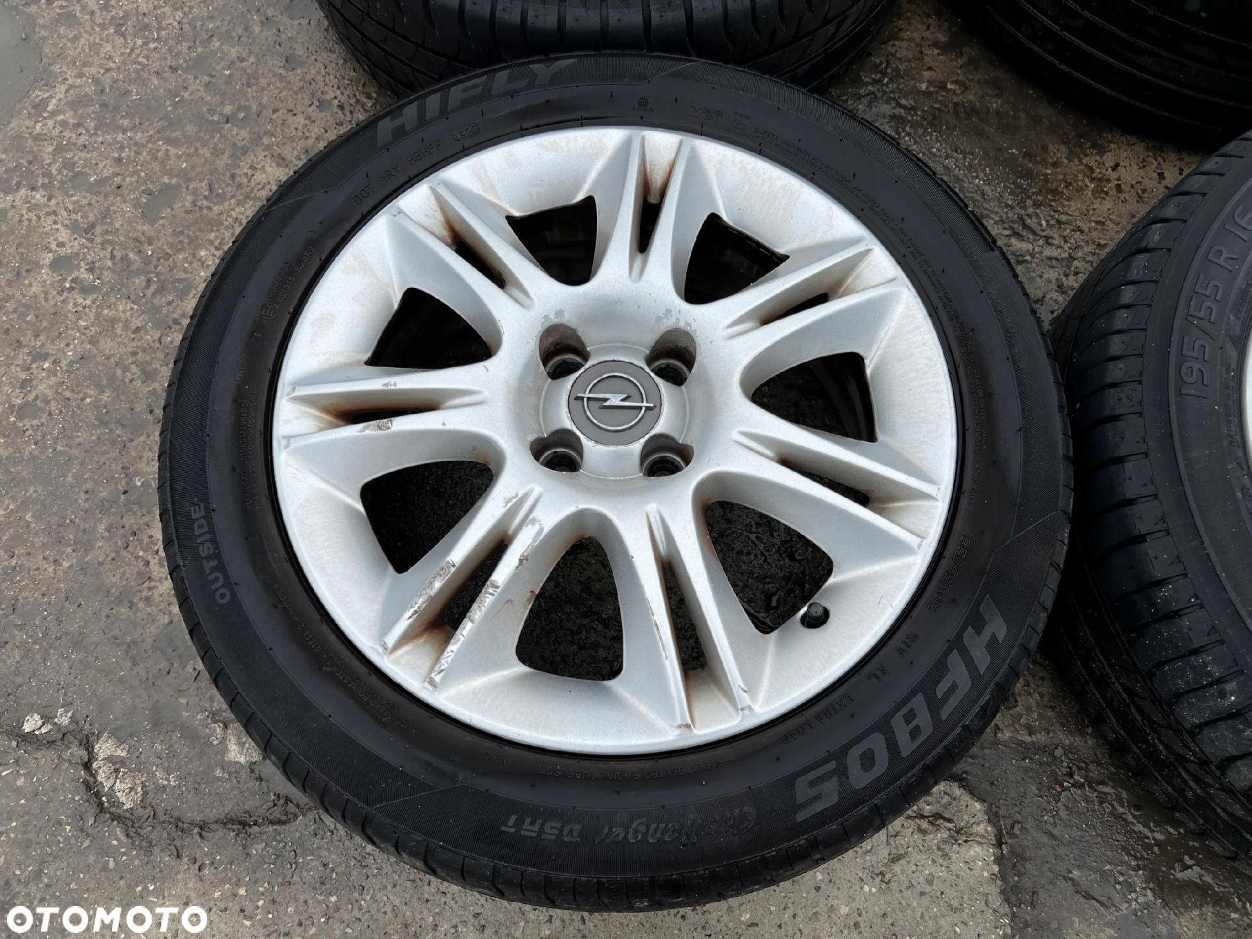 KOŁA FELGI OPONY LETNIE OPEL CORSA D E 195/55 R16 - 2