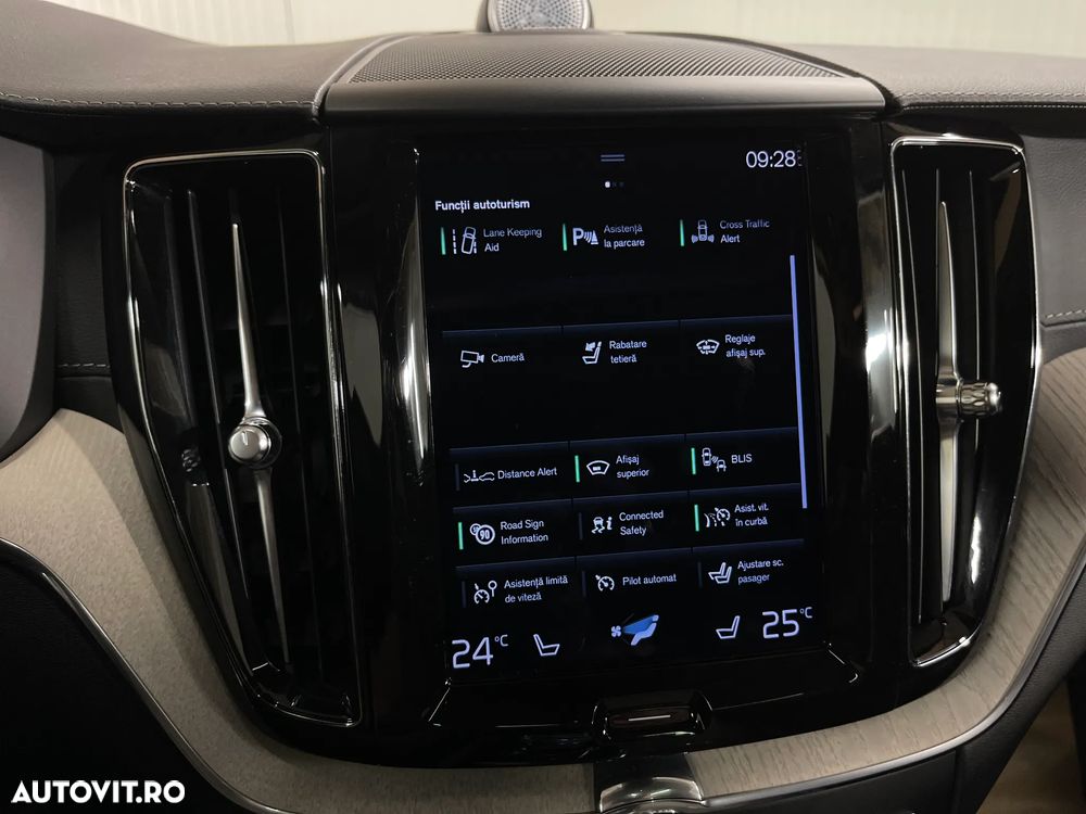 Volvo XC 60 Recharge T8 Twin Engine eAWD Inscription - 21