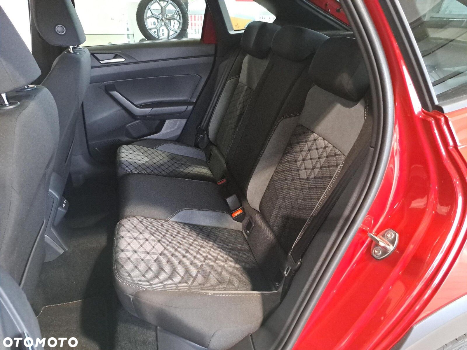 Volkswagen Taigo 1.0 TSI R-Line Plus DSG - 15