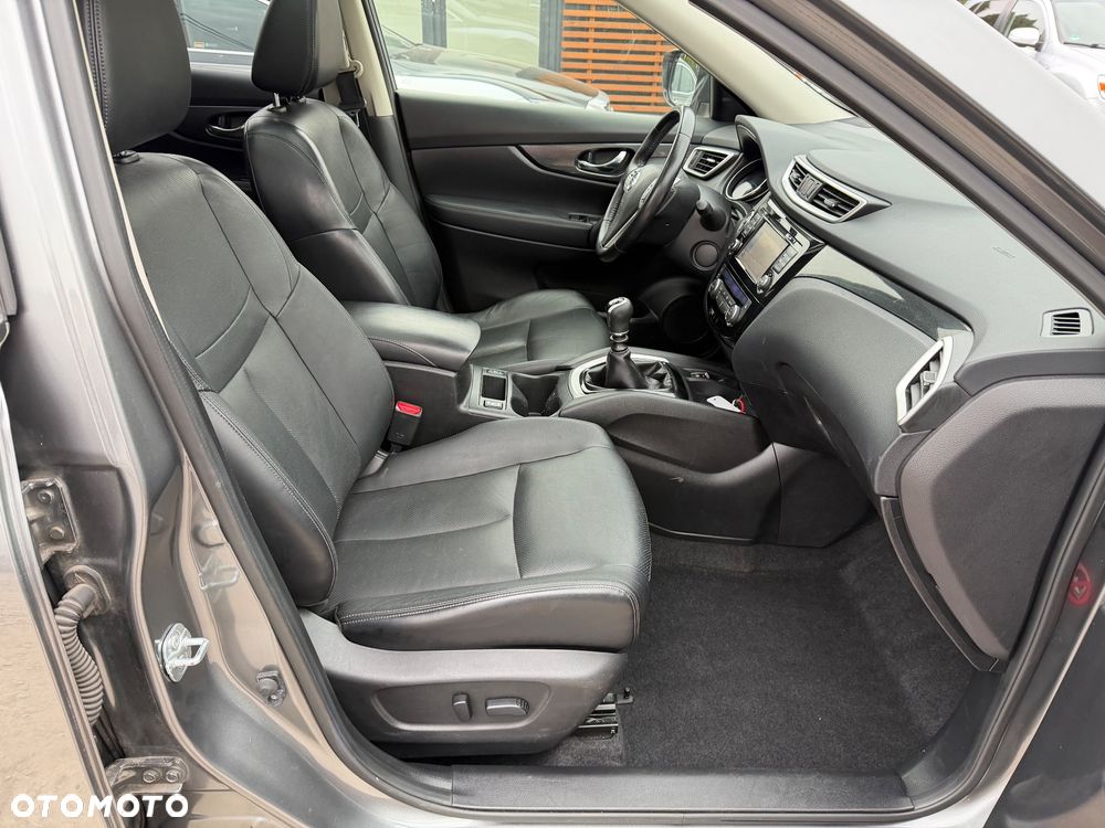 Nissan X-Trail 1.6 DIG-T Tekna - 30