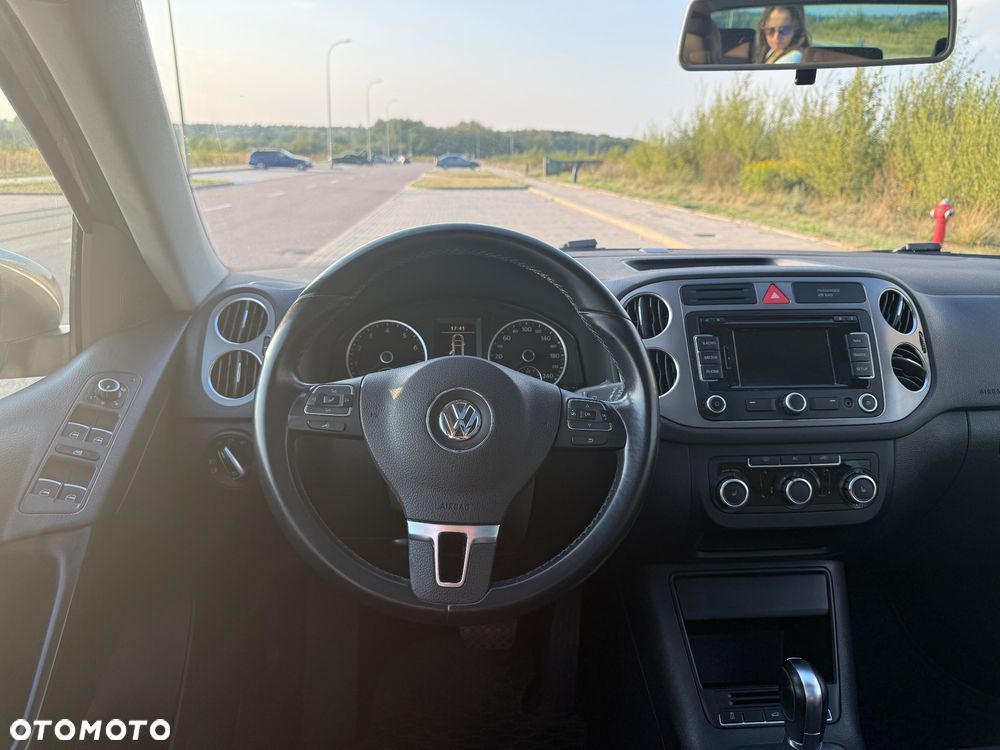 Volkswagen Tiguan 2.0 TSI 4Motion DSG Track & Field - 23