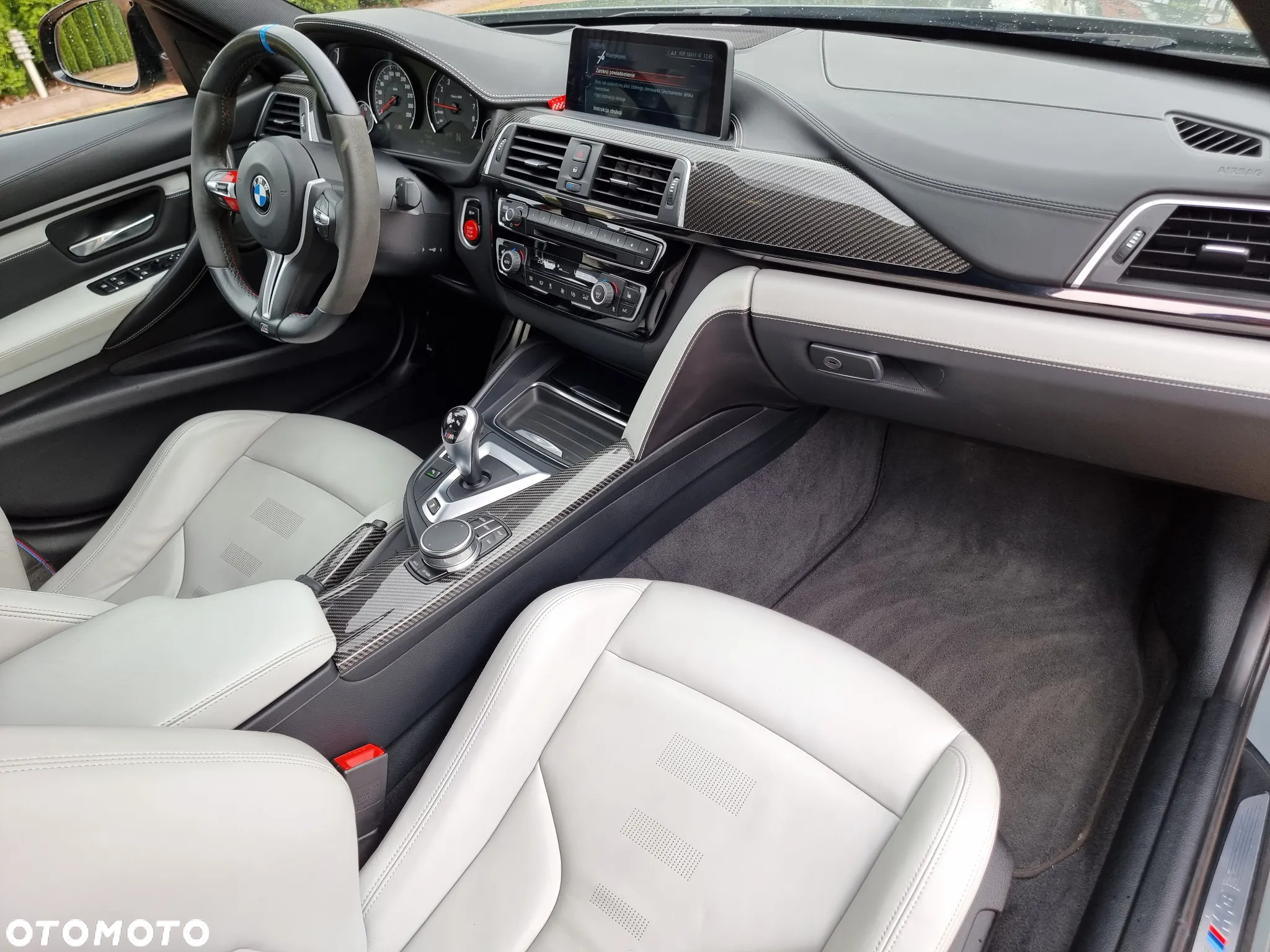 BMW M3 CS DKG - 14