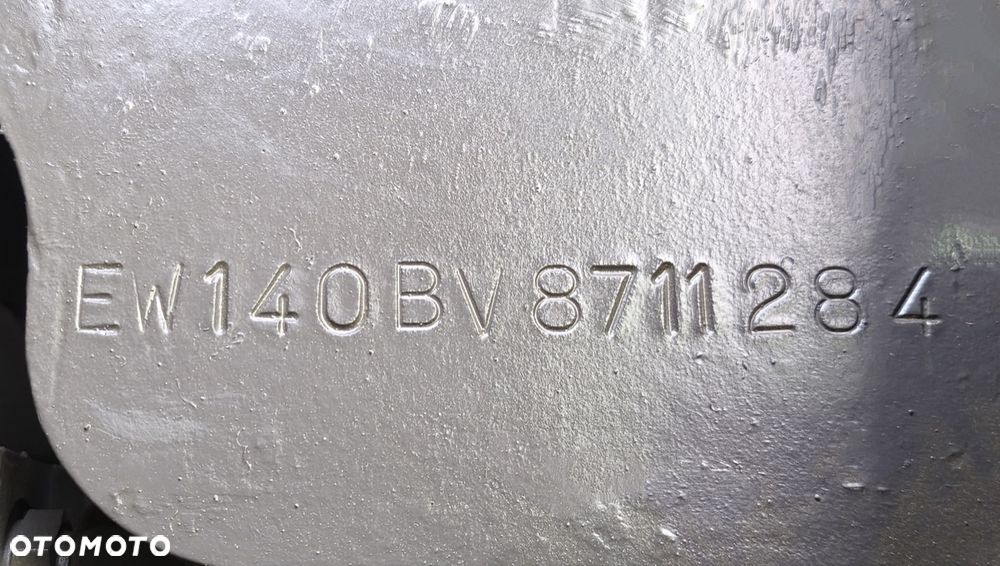 Volvo EW140B - 11