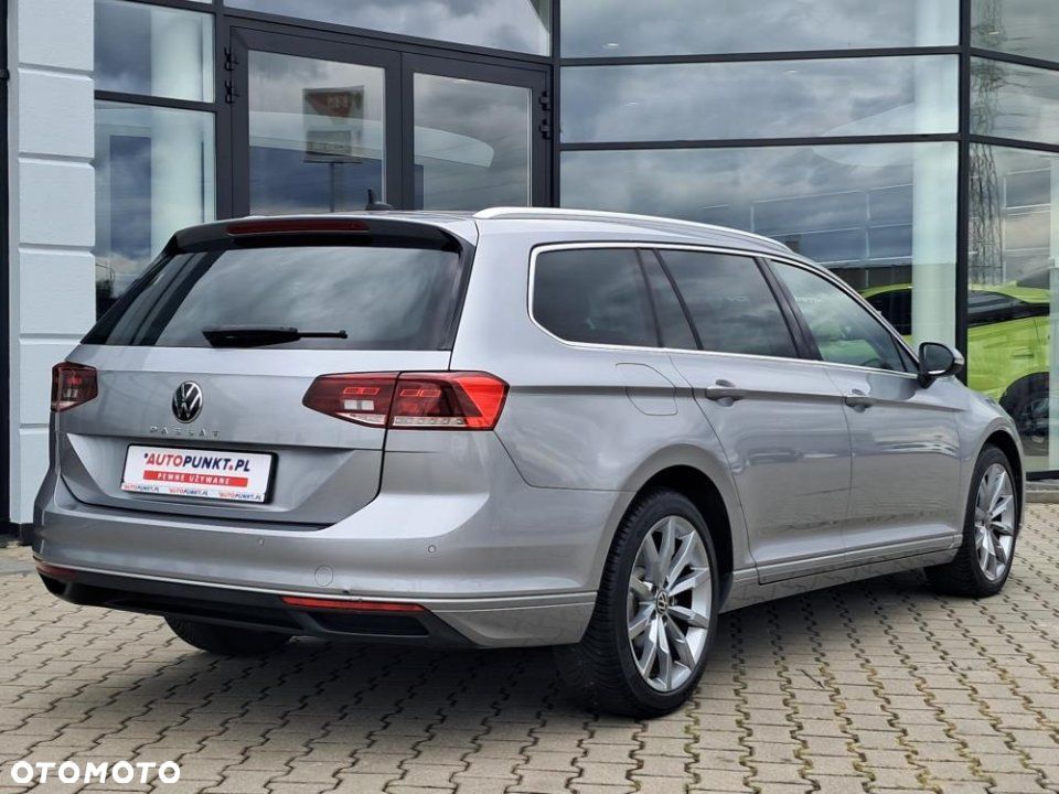 Volkswagen Passat - 5
