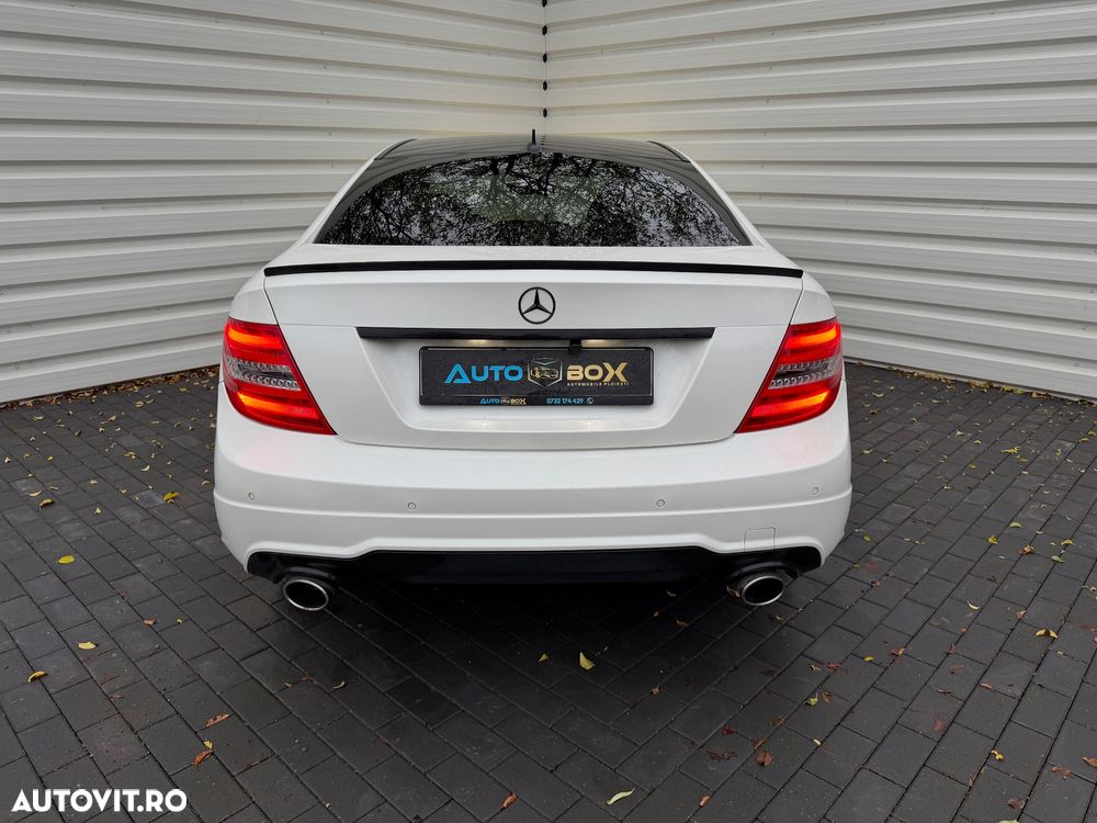 Mercedes-Benz C 200 Coupe 7G-TRONIC Edition - 4
