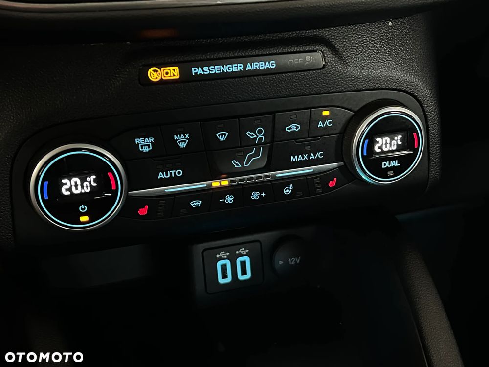 Ford Kuga 2.5P PHEV FWD Titanium X - 27