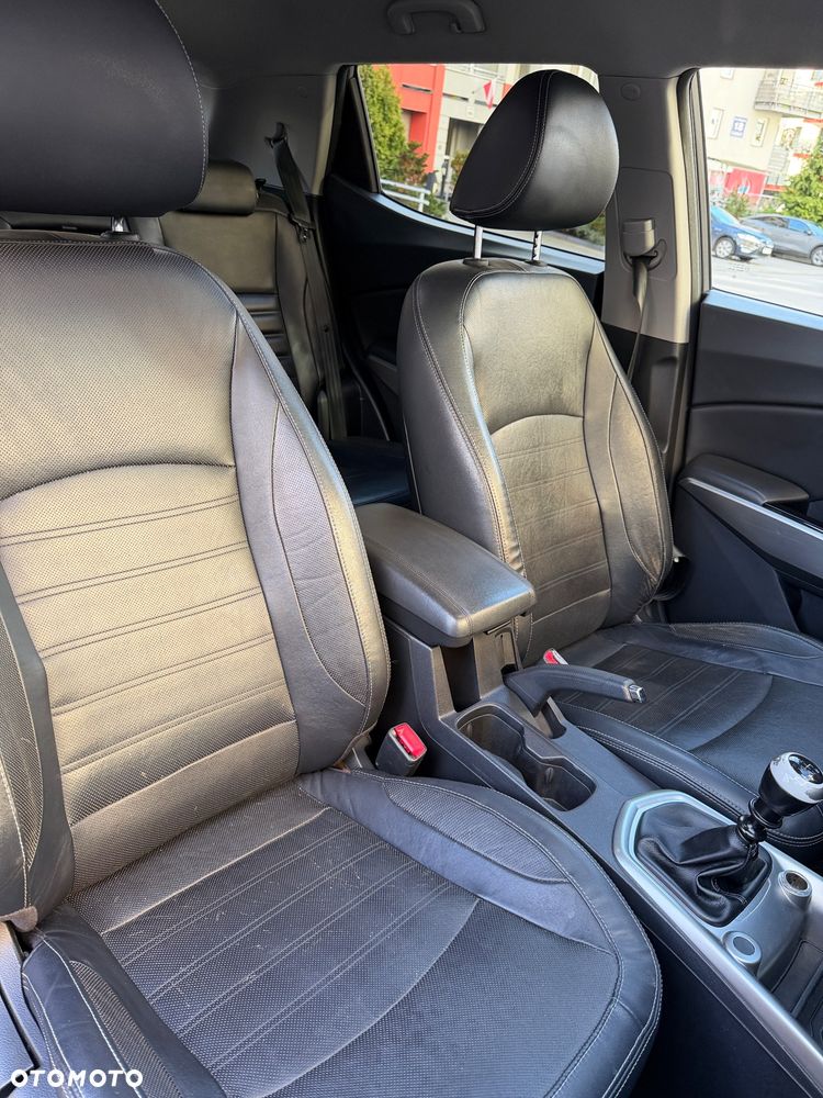 SsangYong/KGM Tivoli e-XDi 160 4WD Quartz - 5