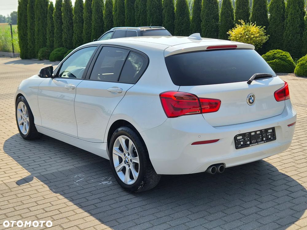 BMW Seria 1 120d Edition Metropolitan - 5