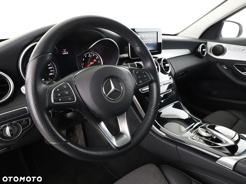 Mercedes-Benz Klasa C 200 9G-TRONIC Avantgarde - 15