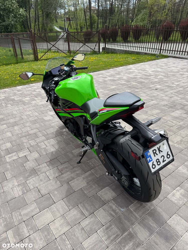 Kawasaki Ninja - 4
