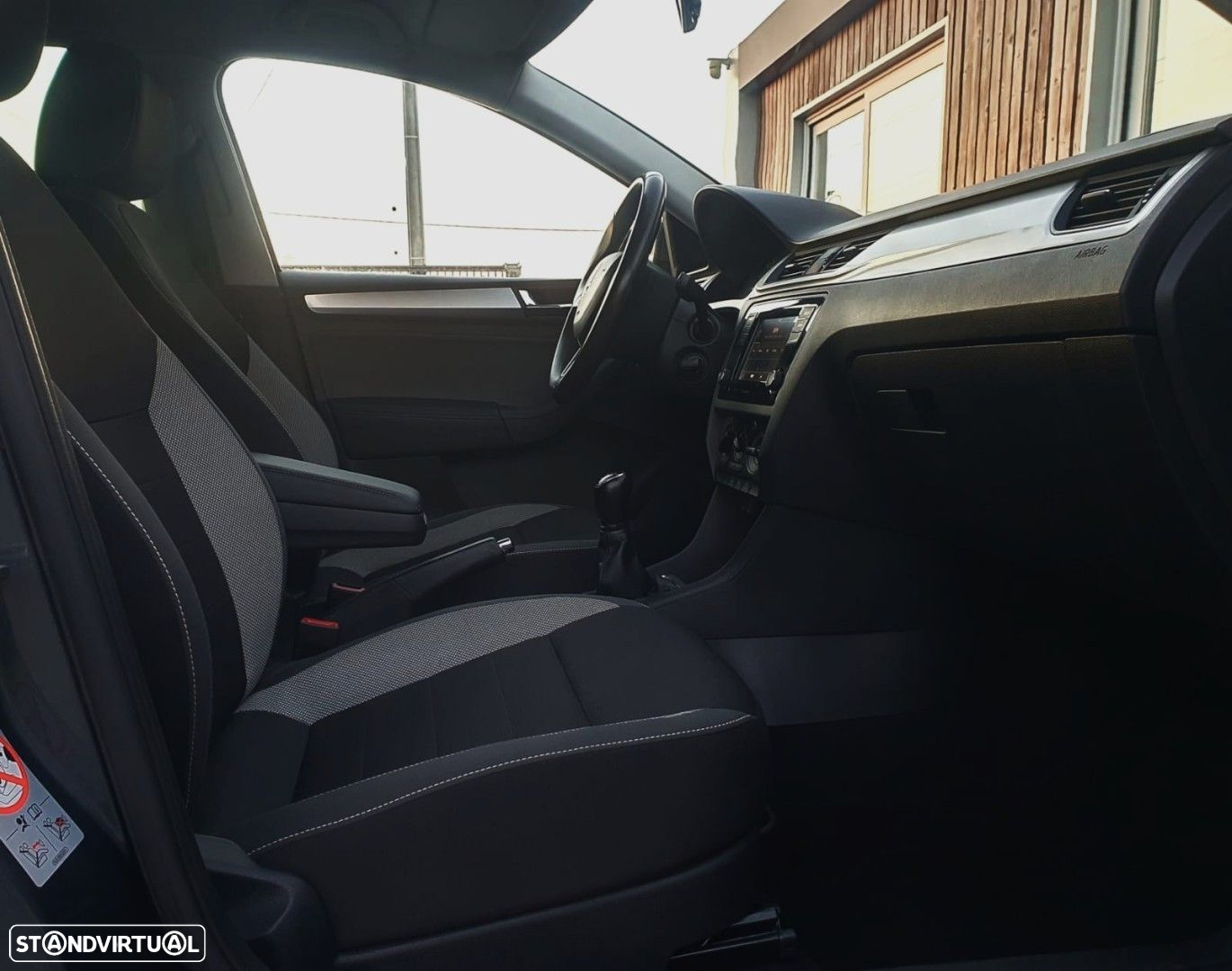 Skoda Rapid Spaceback 1.0 TSI Ambition - 31