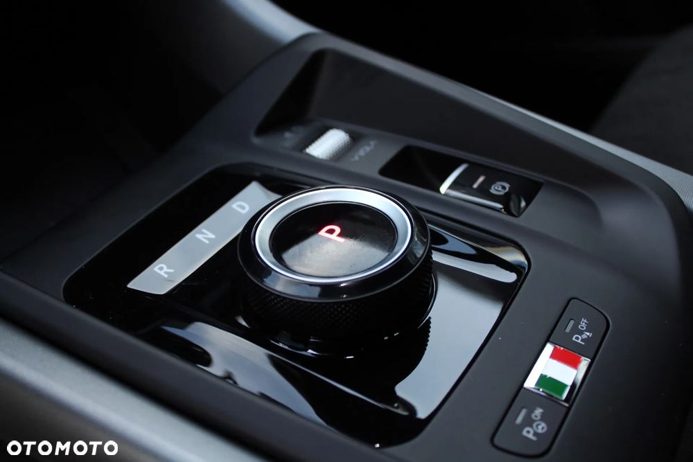 Alfa Romeo Tonale 1.5 T4 GSE mHEV Intensa DCT - 18