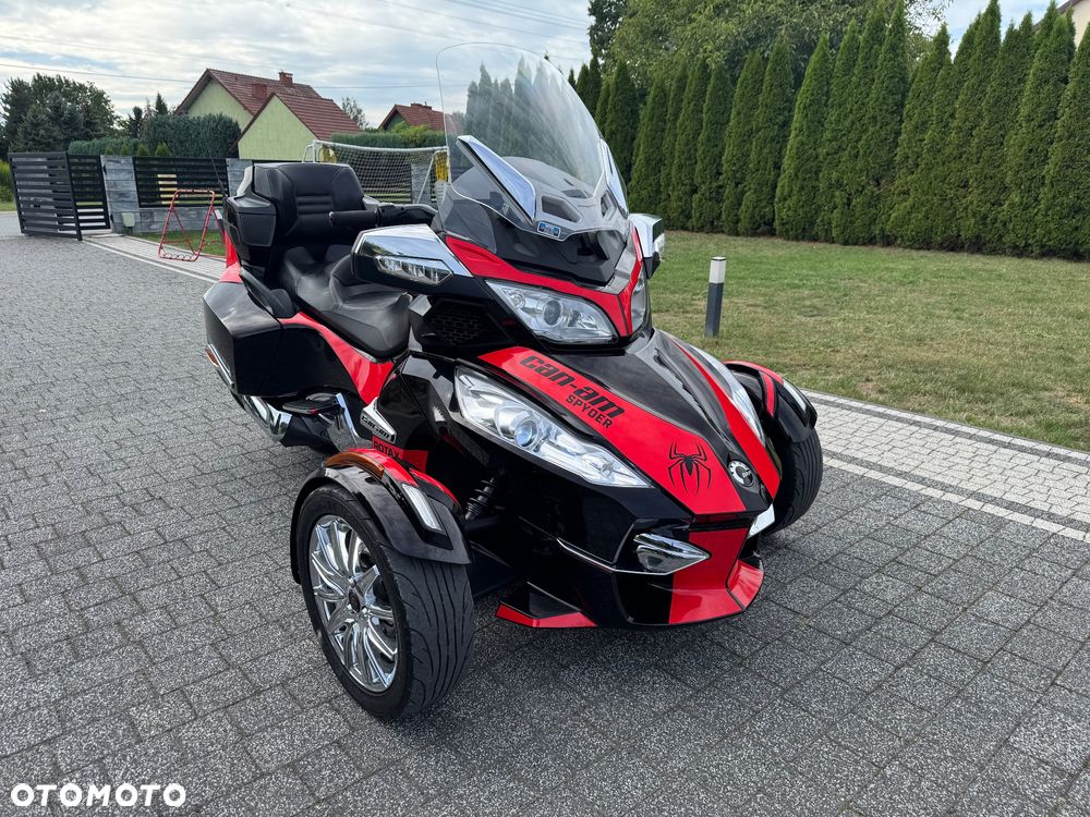 Can-Am Spyder - 3