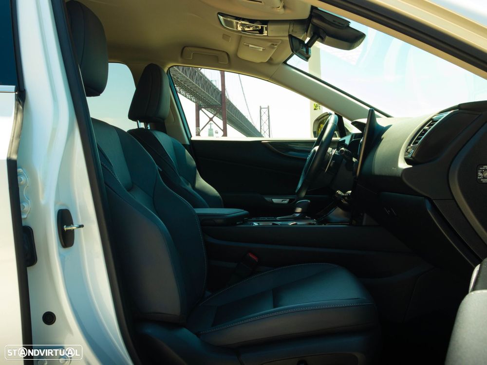 Lexus NX 450h+ Executive - 13