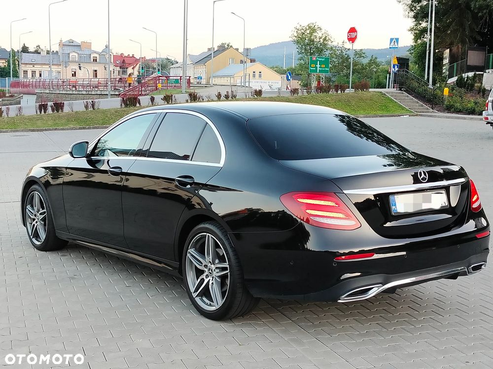 Mercedes-Benz Klasa E 220 d 4-Matic Business Edition 9G-TRONIC - 4