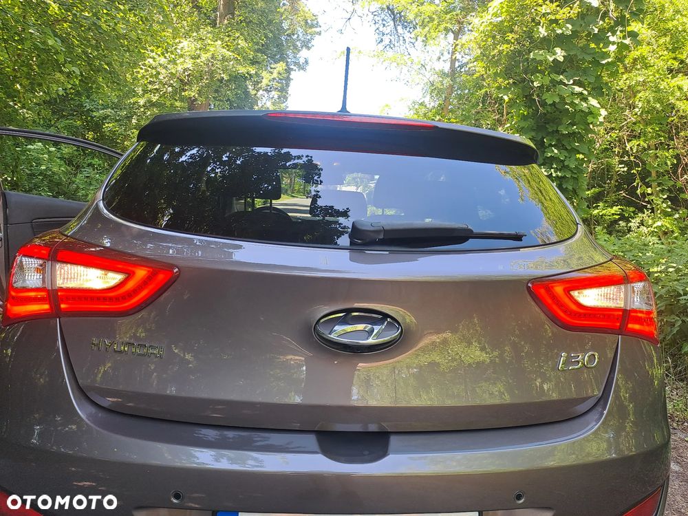 Hyundai i30 1.6 GDI Premium - 4