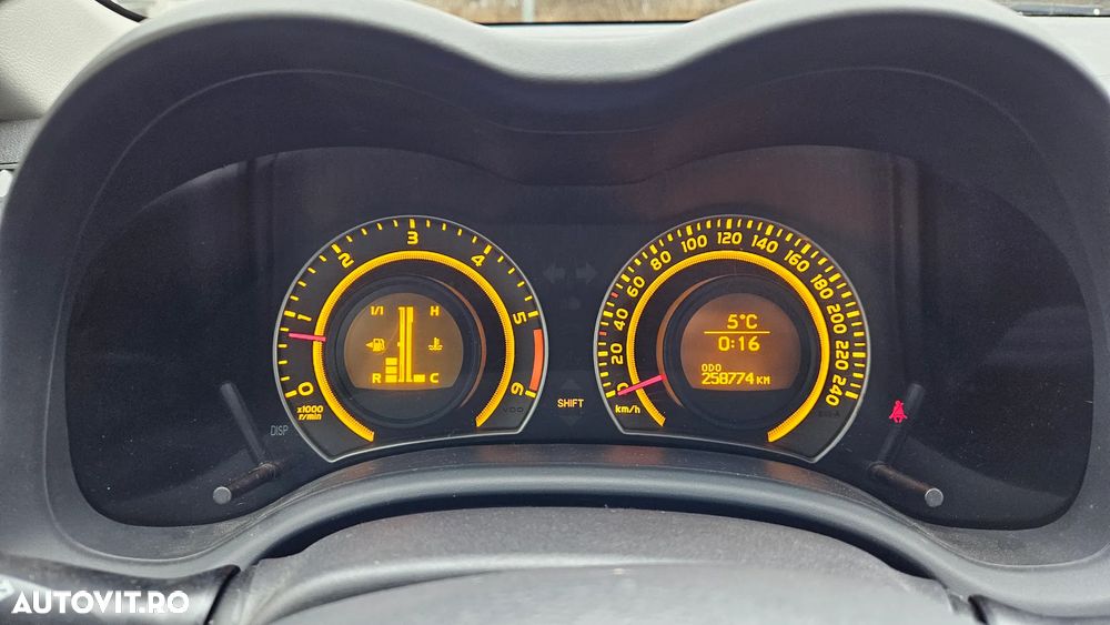 Toyota Corolla 1.4 D-4D Luna - 9