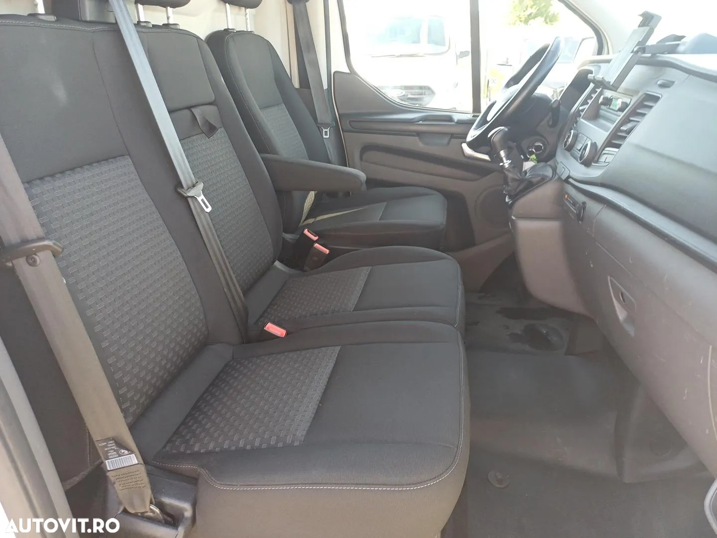 Ford Transit Custom - 19