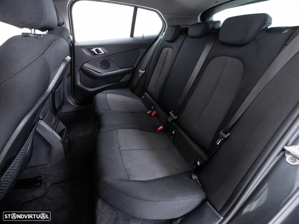 BMW 116 d Corporate Edition Auto - 11