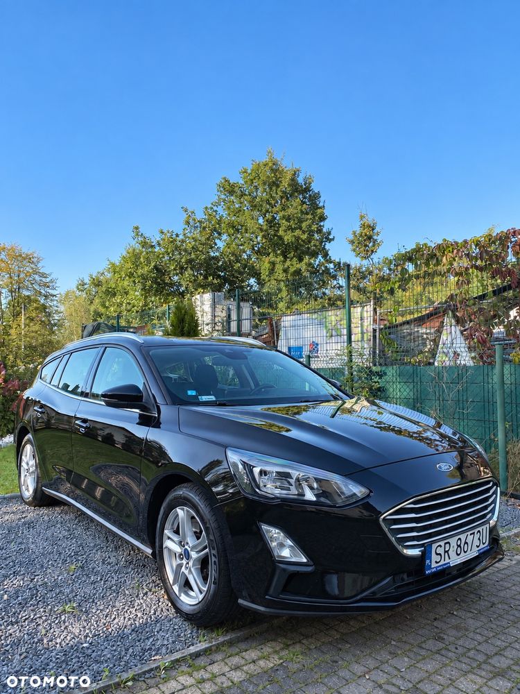 Ford Focus 2021 photo 2