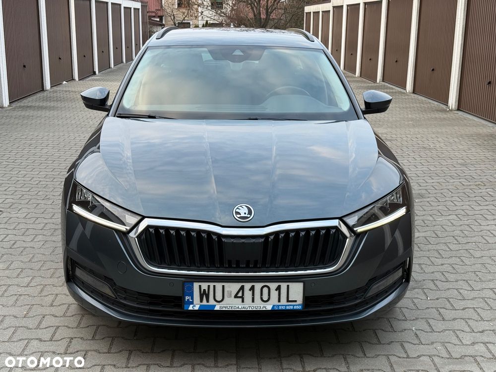 Skoda Octavia 2.0 TDI SCR Ambition DSG - 38